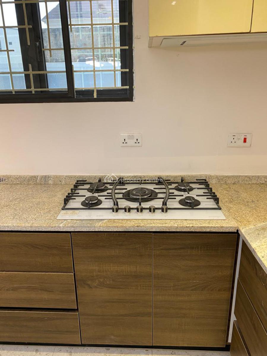 Luxury 5 Bedroom Semi Detached Duplex, Guzape District, Abuja, House for Sale