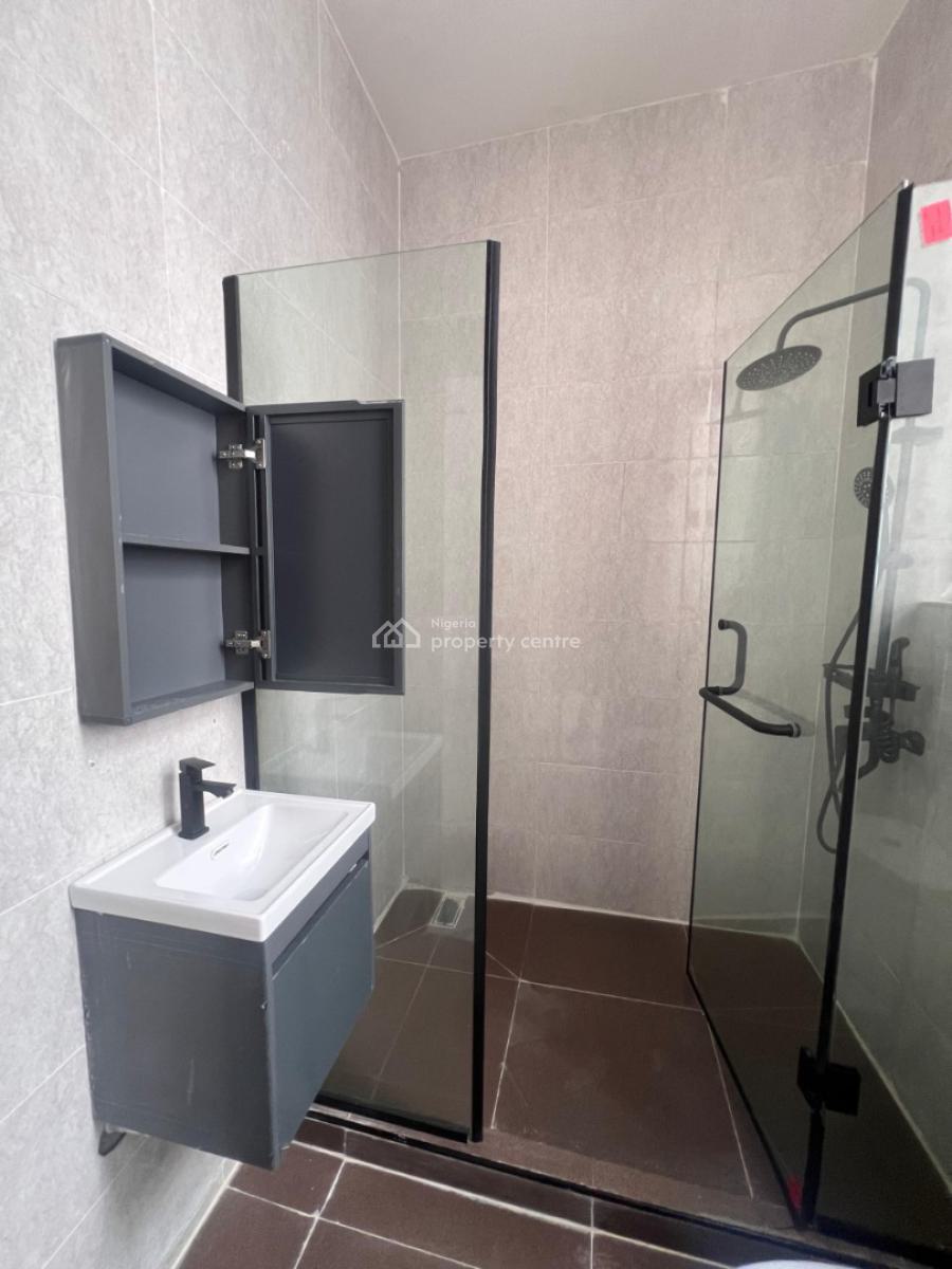 3 Bedroom Apartments with Bq, Lekki Phase 1, Lekki, Lagos, Flat / Apartment for Rent