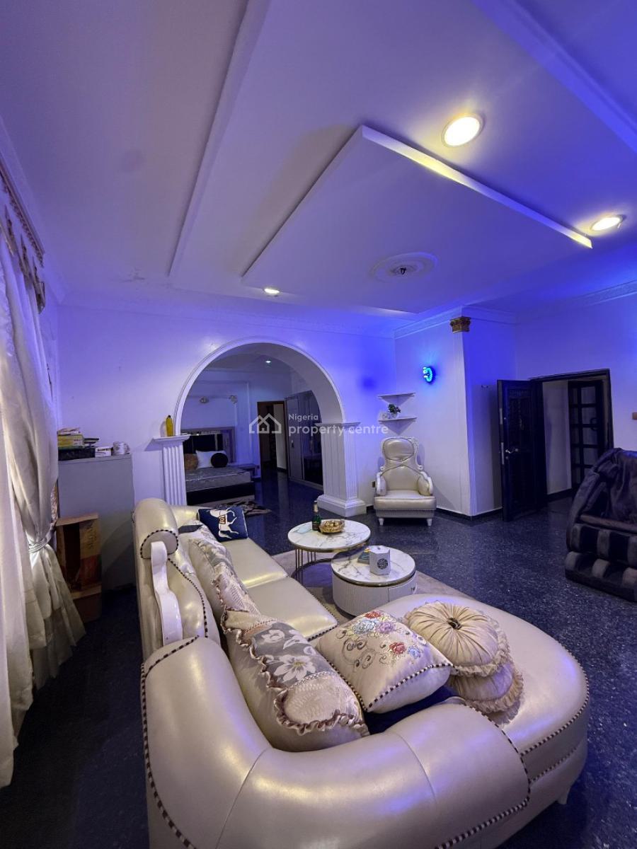 Exquisitely Built 5 Bedroom Detached Edifice Plus a 4 Bedroom Bungalow, Forest Hill Estate, Jericho Gra, Ibadan, Oyo, Detached Duplex for Sale