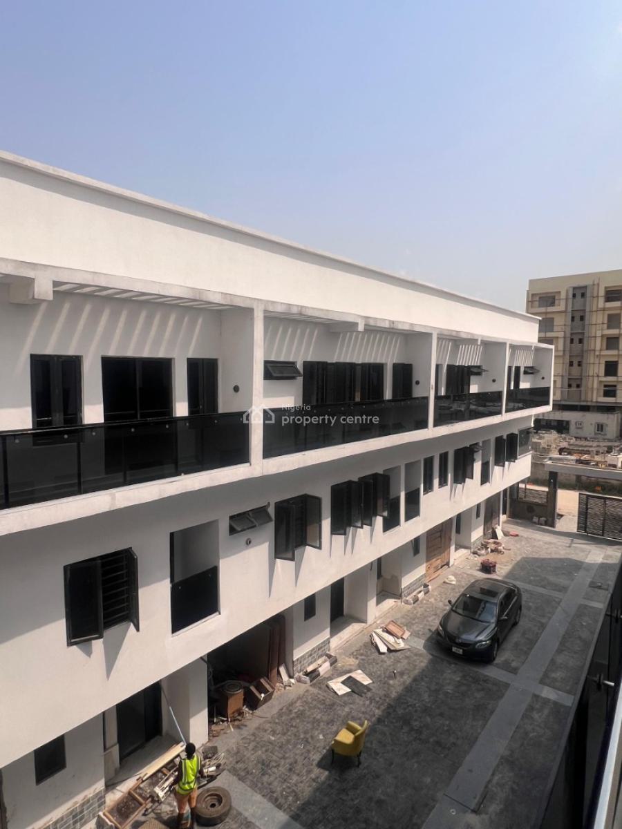 2 Bedroom Terrace Duplex, Lekki Phase 1, Lekki, Lagos, Flat / Apartment for Rent