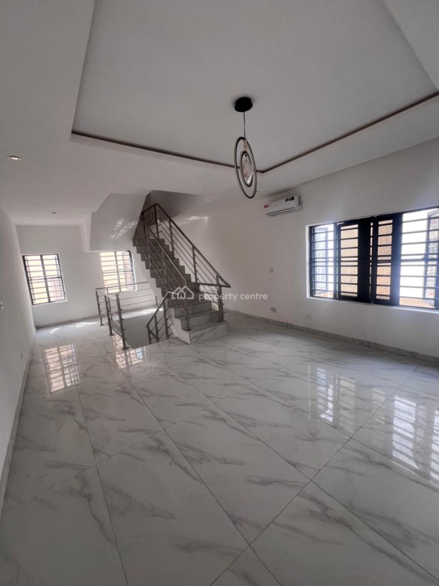 2 Bedroom Terrace Duplex, Lekki Phase 1, Lekki, Lagos, Flat / Apartment for Rent