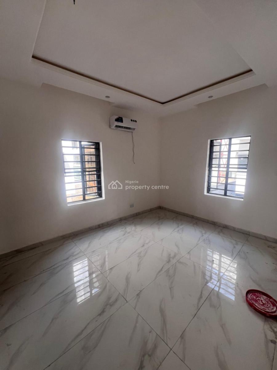 2 Bedroom Terrace Duplex, Lekki Phase 1, Lekki, Lagos, Flat / Apartment for Rent