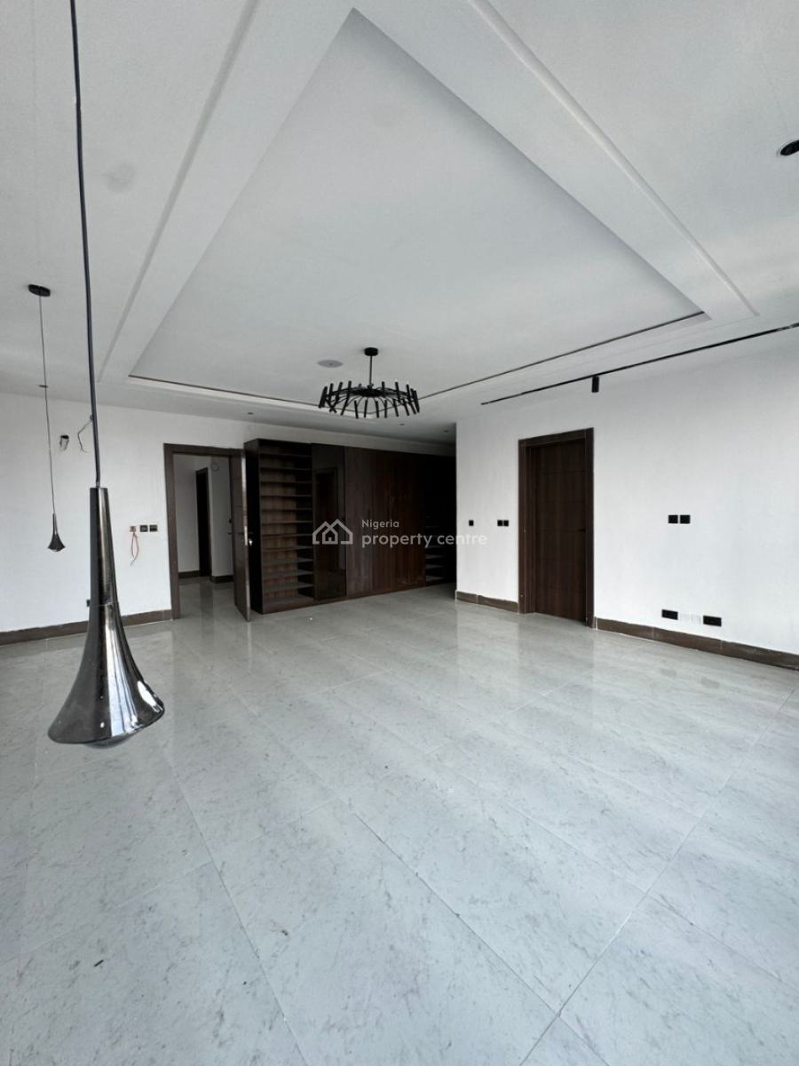 5-bedroom Duplex, Lekki Phase 1, Lekki, Lagos, Flat / Apartment for Sale