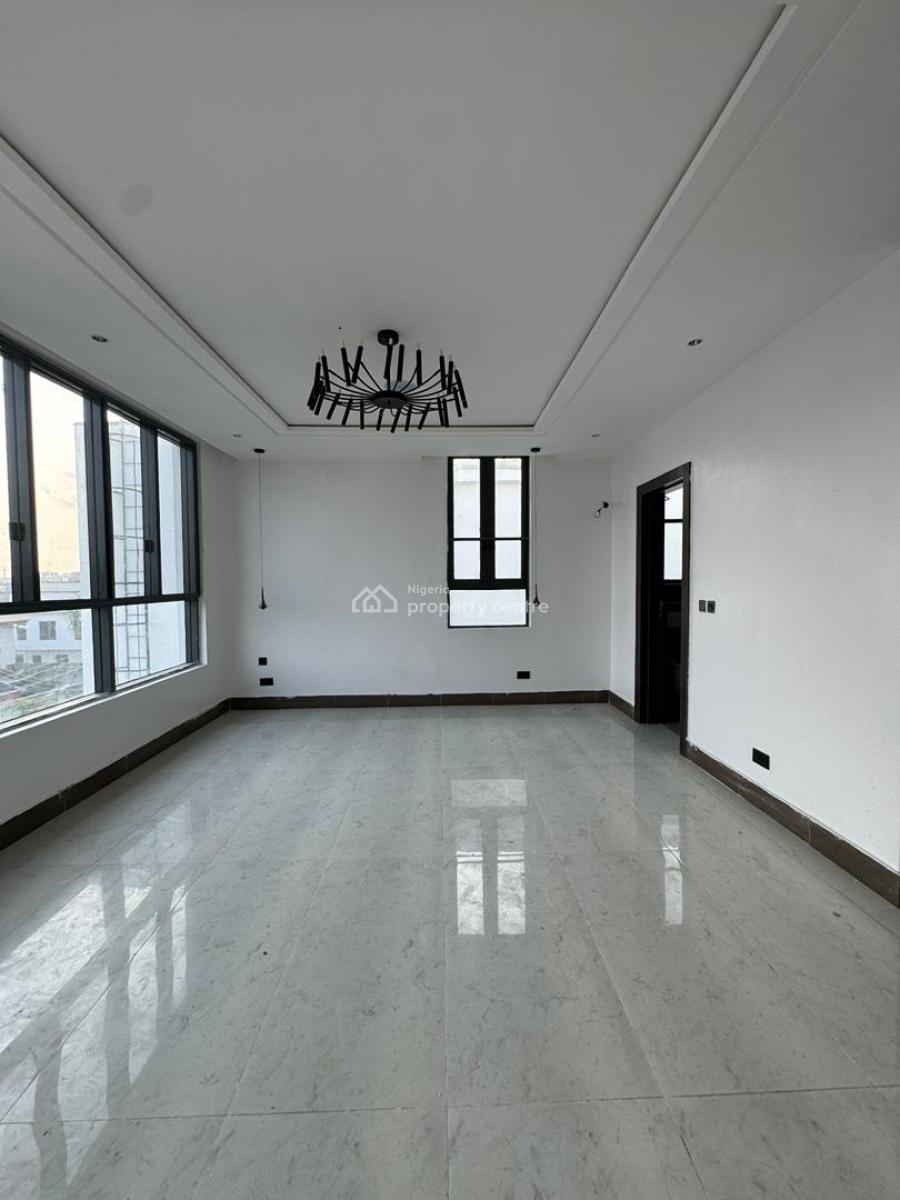 5-bedroom Duplex, Lekki Phase 1, Lekki, Lagos, Flat / Apartment for Sale