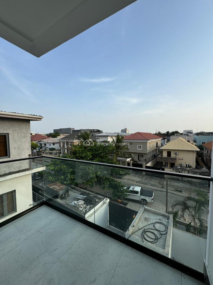 5-bedroom Duplex, Lekki Phase 1, Lekki, Lagos, Flat / Apartment for Sale