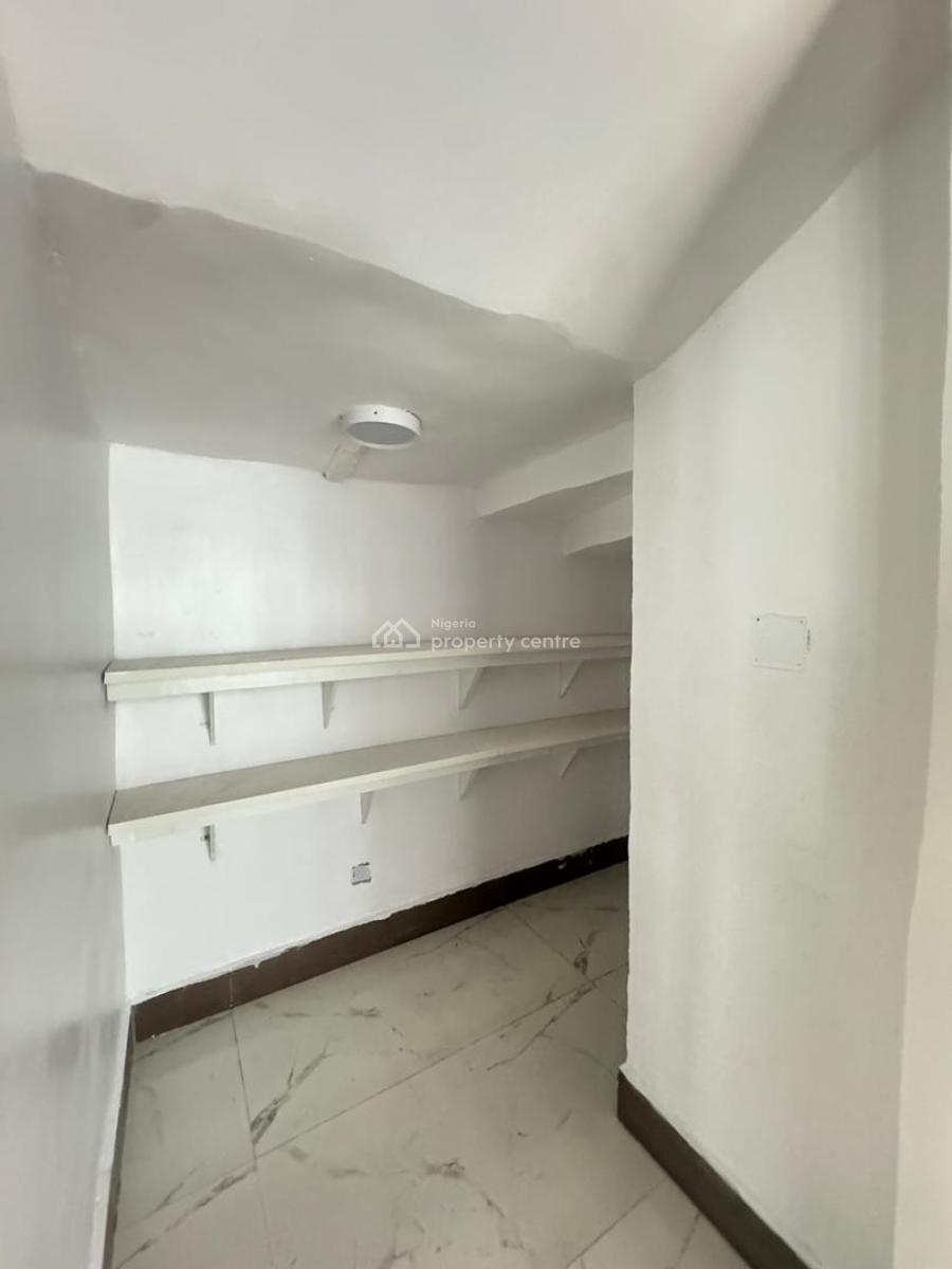 5-bedroom Duplex, Lekki Phase 1, Lekki, Lagos, Flat / Apartment for Sale