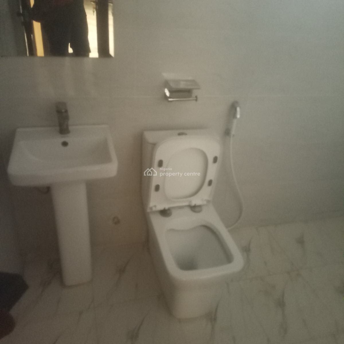 3 Bedroom Flat, Gaduwa By Gaat International School, Gaduwa, Abuja, Flat / Apartment for Rent