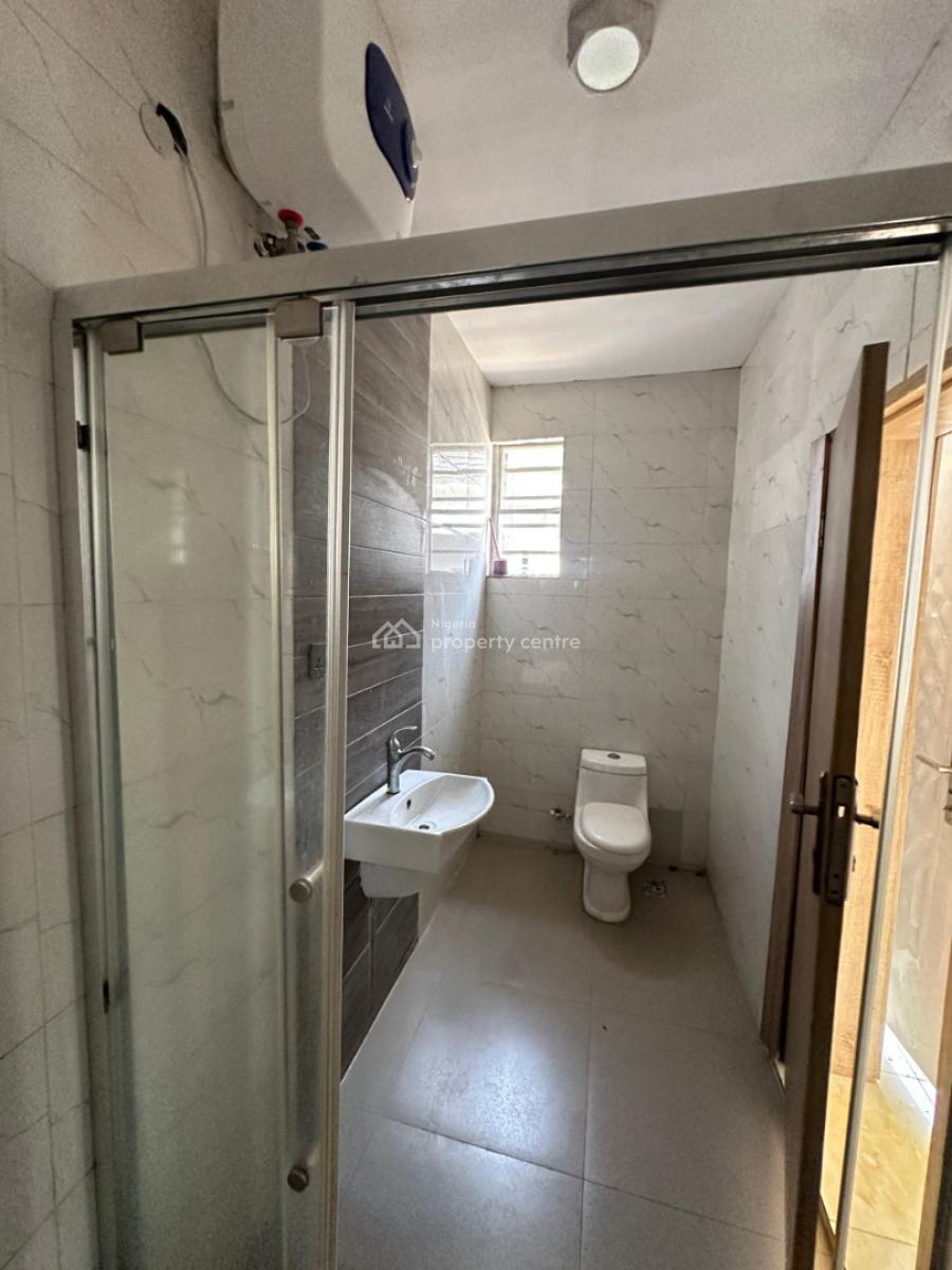 Just Out Master Bedroom  Ensuite, Orchid Road, Lekki, Lagos, Self Contain (single Rooms) for Rent