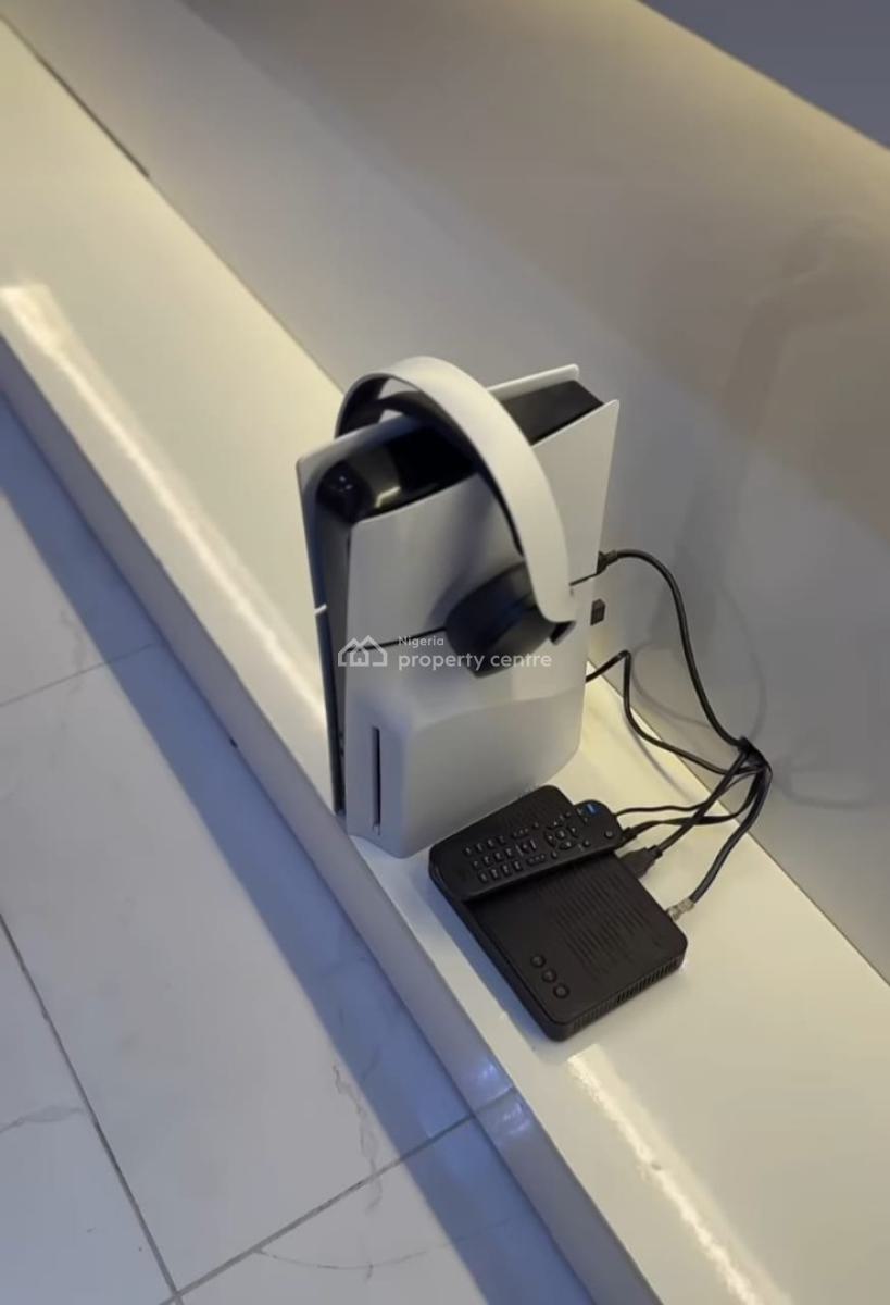 Tastefully Finished with Ps5 and Minimum 2 Night Bookings, Ikate Elegushi, Lekki, Lagos, Flat / Apartment Short Let