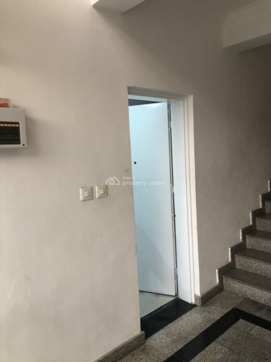 Serviced Well Maintained One Bedroom Apartment (ground Floor), By 4 Point Hotel,, Oniru, Victoria Island (vi), Lagos, Mini Flat (room and Parlour) for Rent