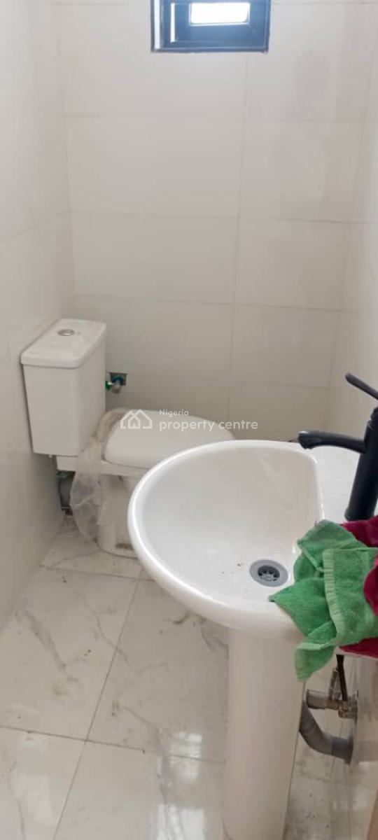 Newly Built 2 Bedroom, Vgc Harris Drive, Vgc, Lekki, Lagos, Flat / Apartment for Rent