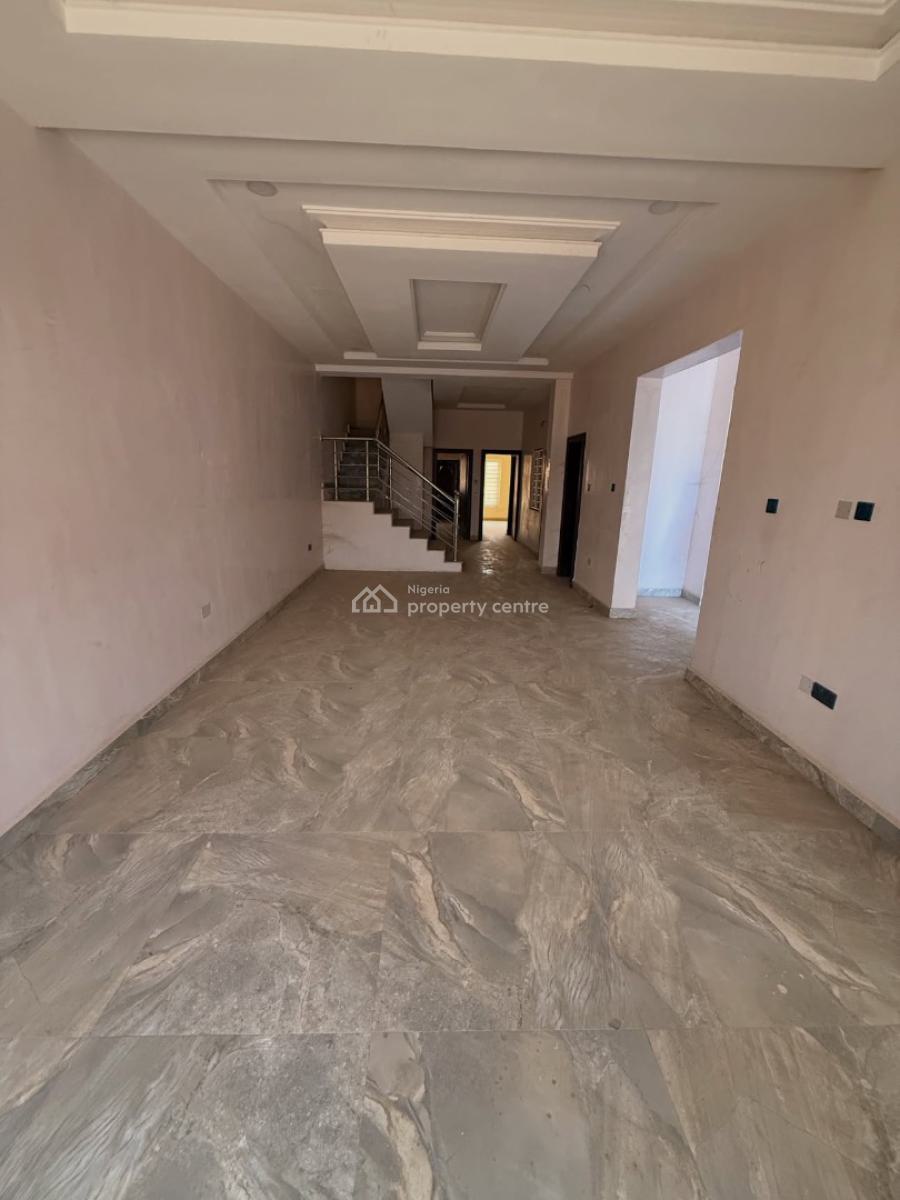 4bedroom Terrace Duplex with a Bq, Guzape District, Abuja, Terraced Duplex for Sale