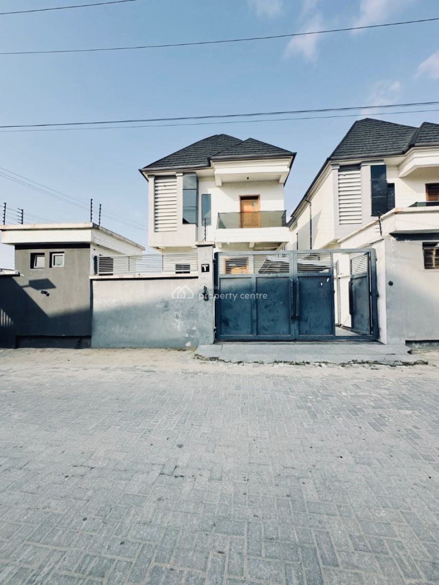 Spaciously Built 4 Bedroom Detached Duplex with Bq, Vgc, Lekki, Lagos, Detached Duplex for Sale