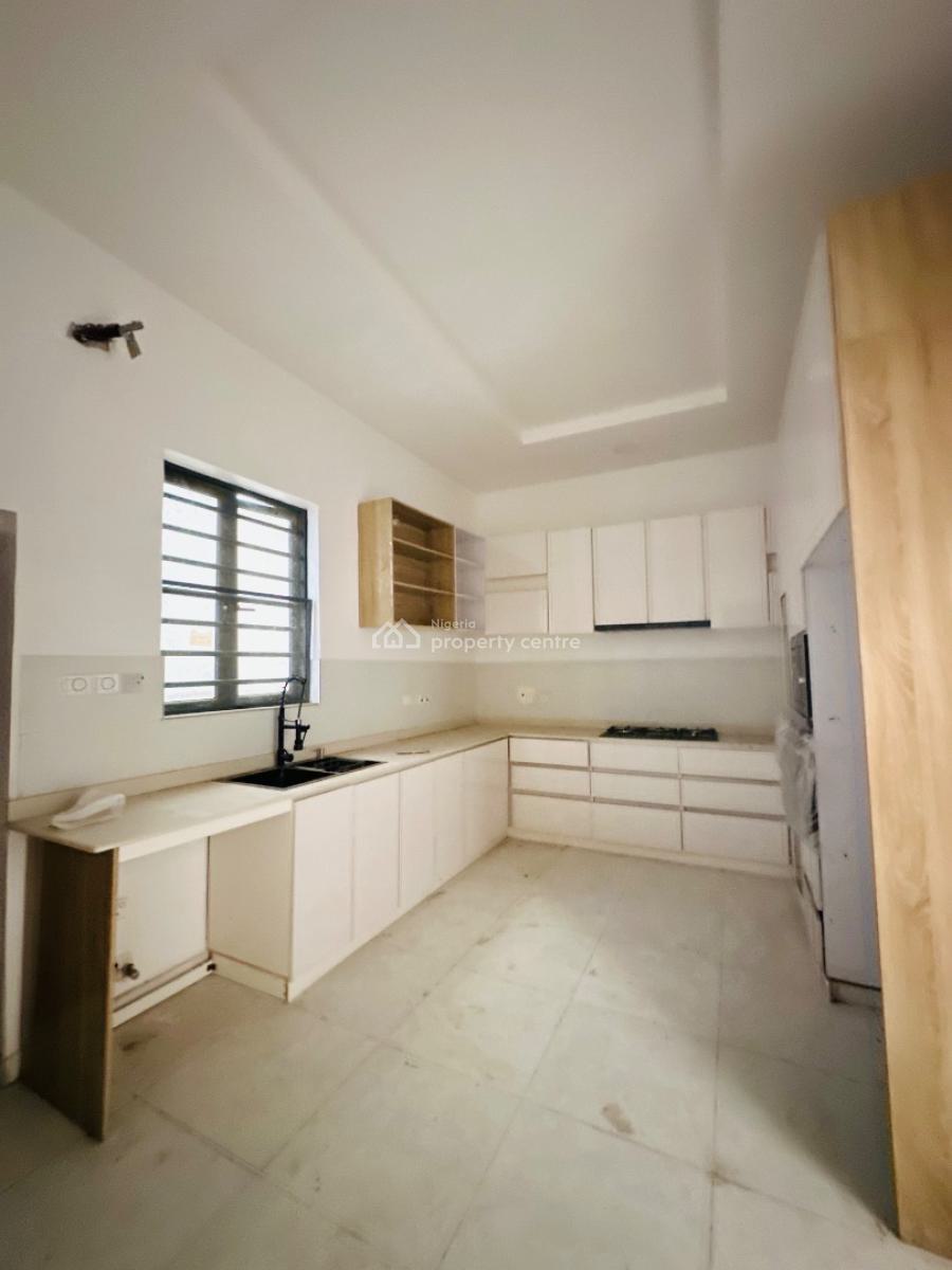 Spaciously Built 4 Bedroom Detached Duplex with Bq, Vgc, Lekki, Lagos, Detached Duplex for Sale