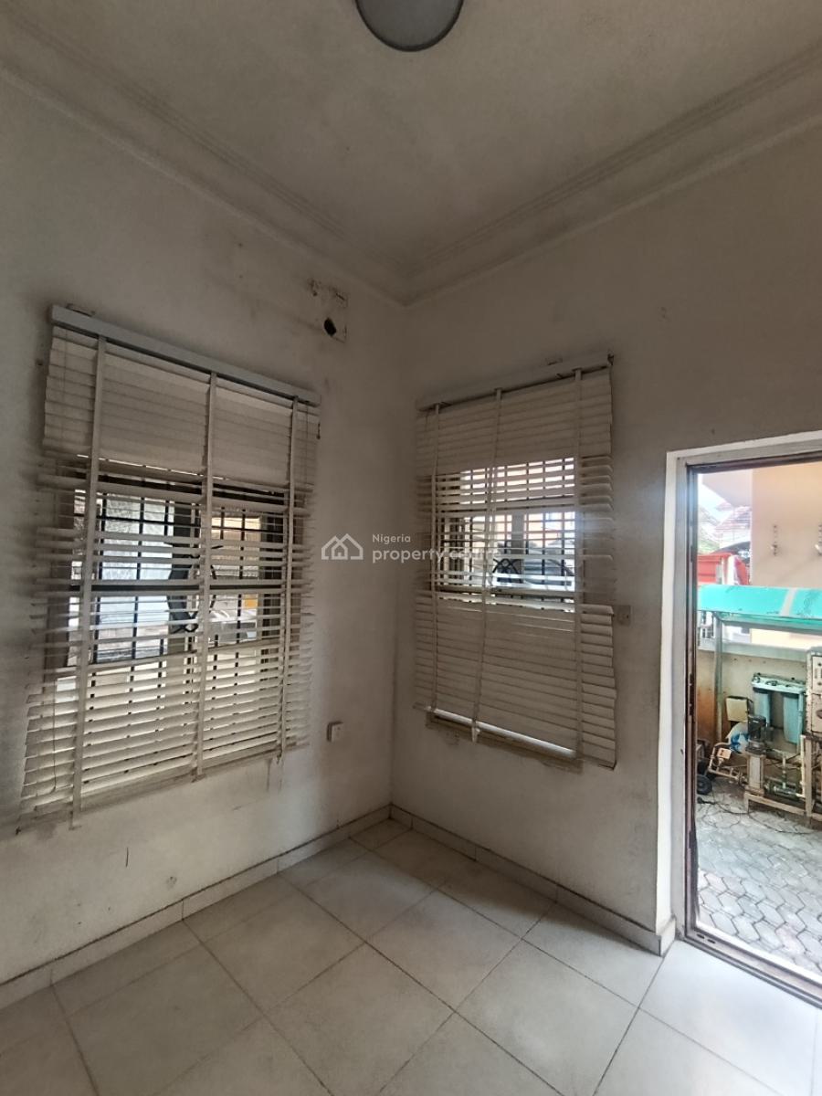 a Room Shared Fitted Kitchen at Chevy View Estate, Chevy View Estate Chevron Drive 🔰, Lekki, Lagos, Self Contain (single Rooms) for Rent