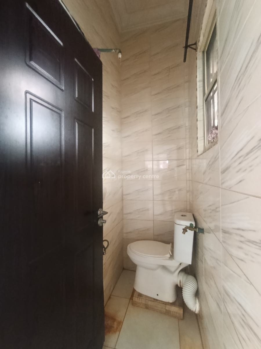 a Room Shared Fitted Kitchen at Chevy View Estate, Chevy View Estate Chevron Drive 🔰, Lekki, Lagos, Self Contain (single Rooms) for Rent