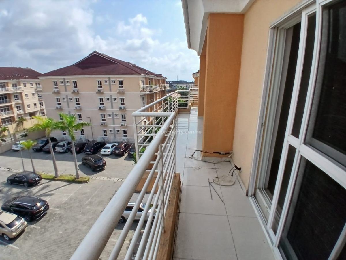 Serviced 3 Bedroom Flat with Penthouse, Cadogan Estate, Osapa, Lekki, Lagos, Flat / Apartment for Rent