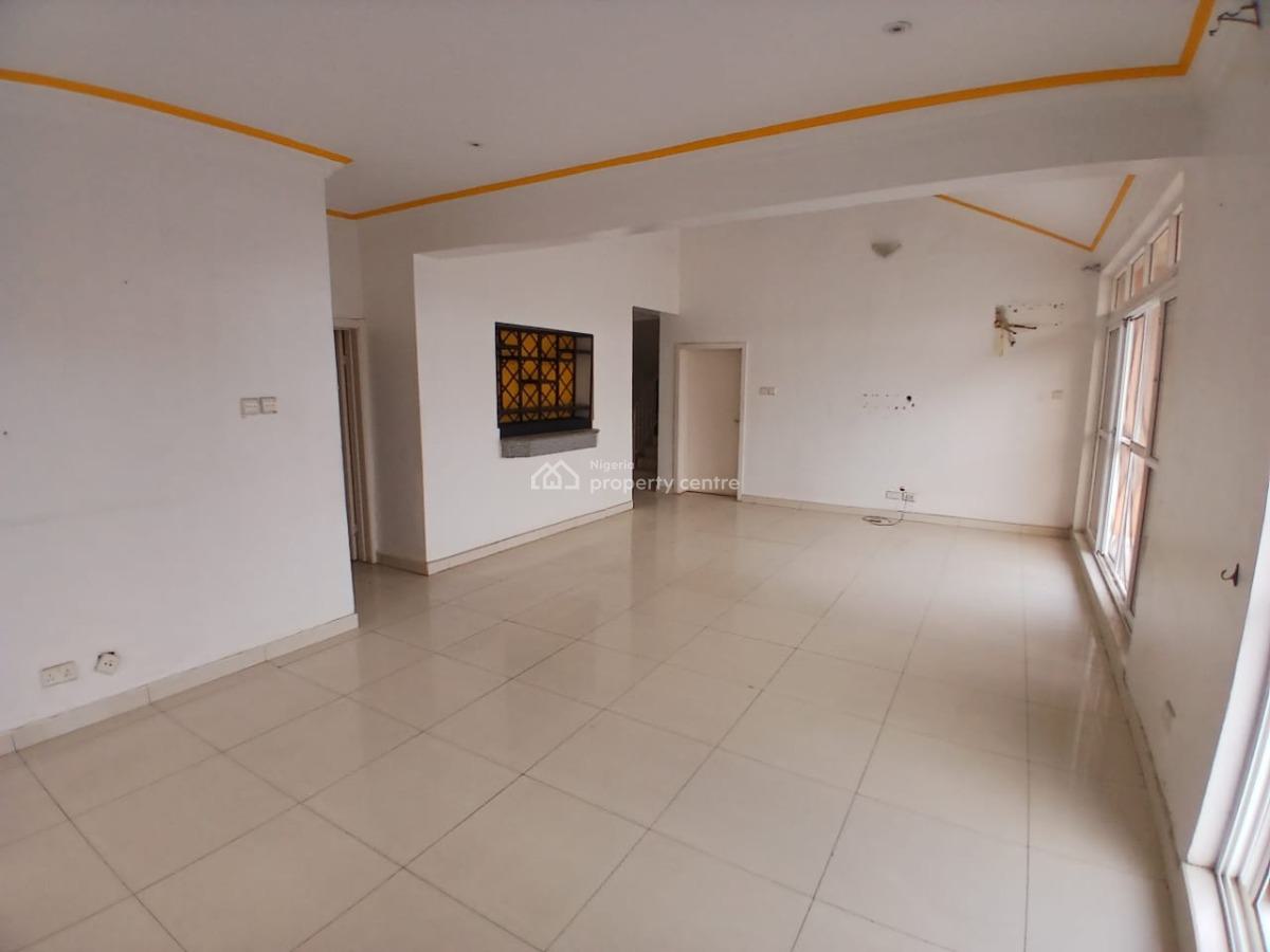 Serviced 3 Bedroom Flat with Penthouse, Cadogan Estate, Osapa, Lekki, Lagos, Flat / Apartment for Rent