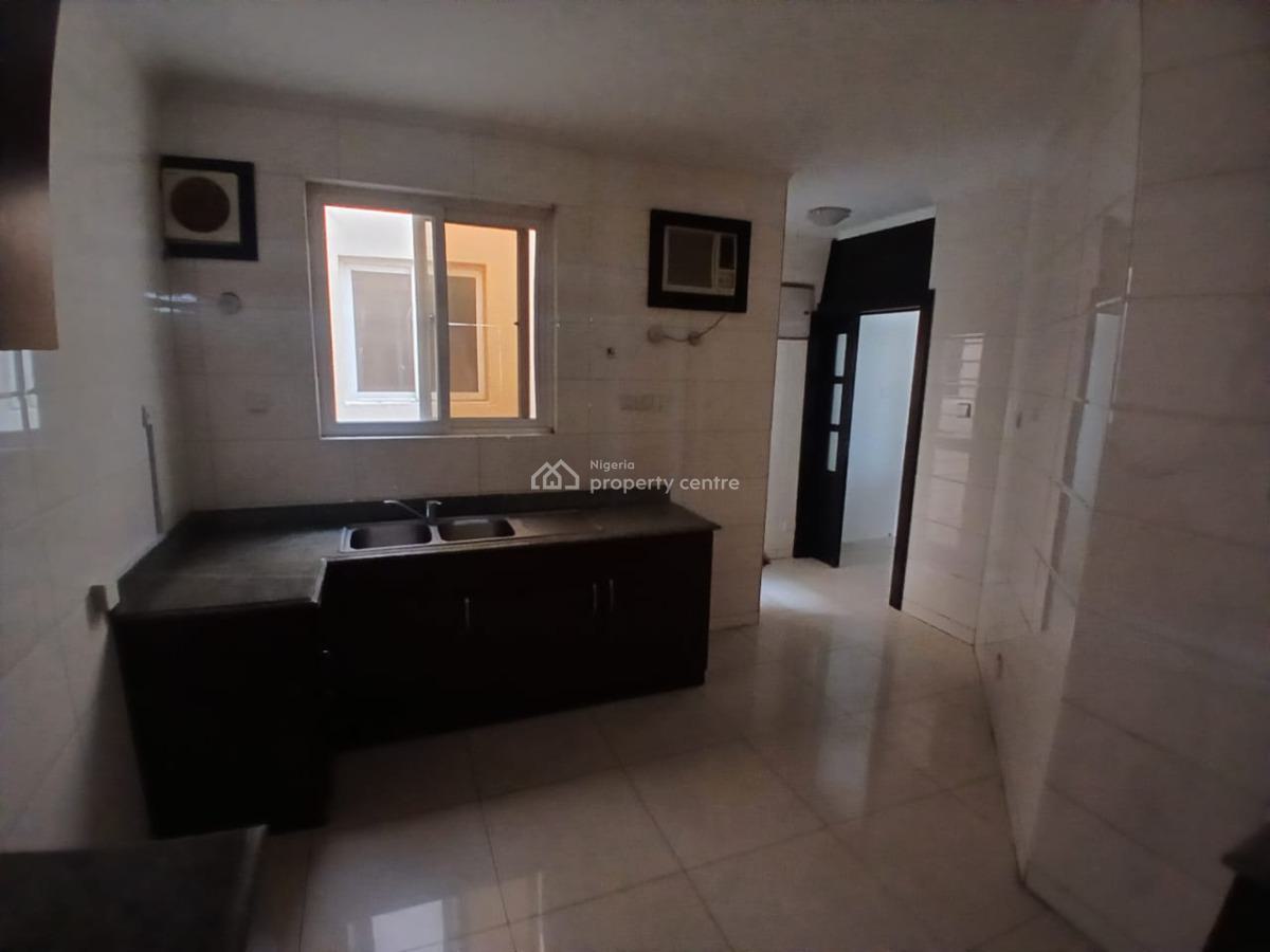 Serviced 3 Bedroom Flat with Penthouse, Cadogan Estate, Osapa, Lekki, Lagos, Flat / Apartment for Rent