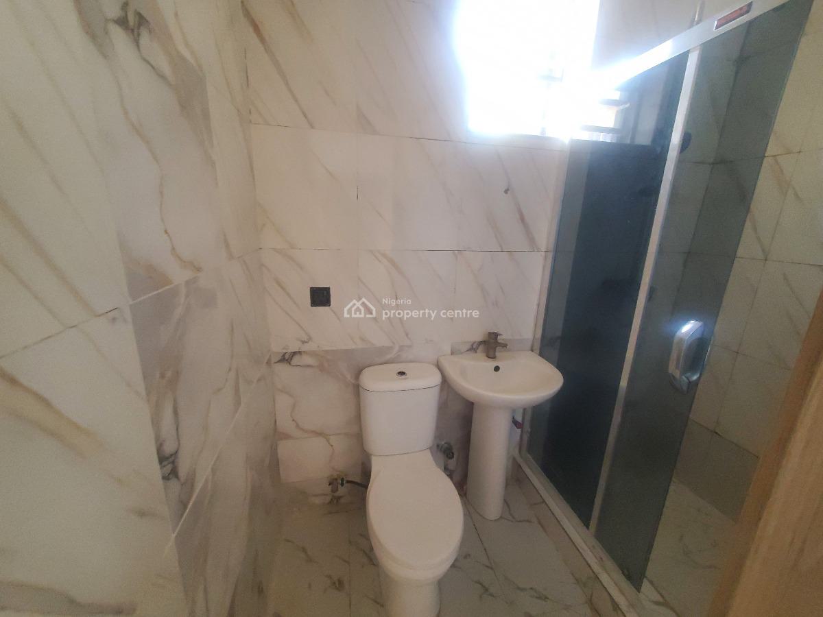 Well Maintained Spacious 3-bedroom Duplex with Bq, Orchid Road, Lekki, Lagos, Semi-detached Duplex for Rent