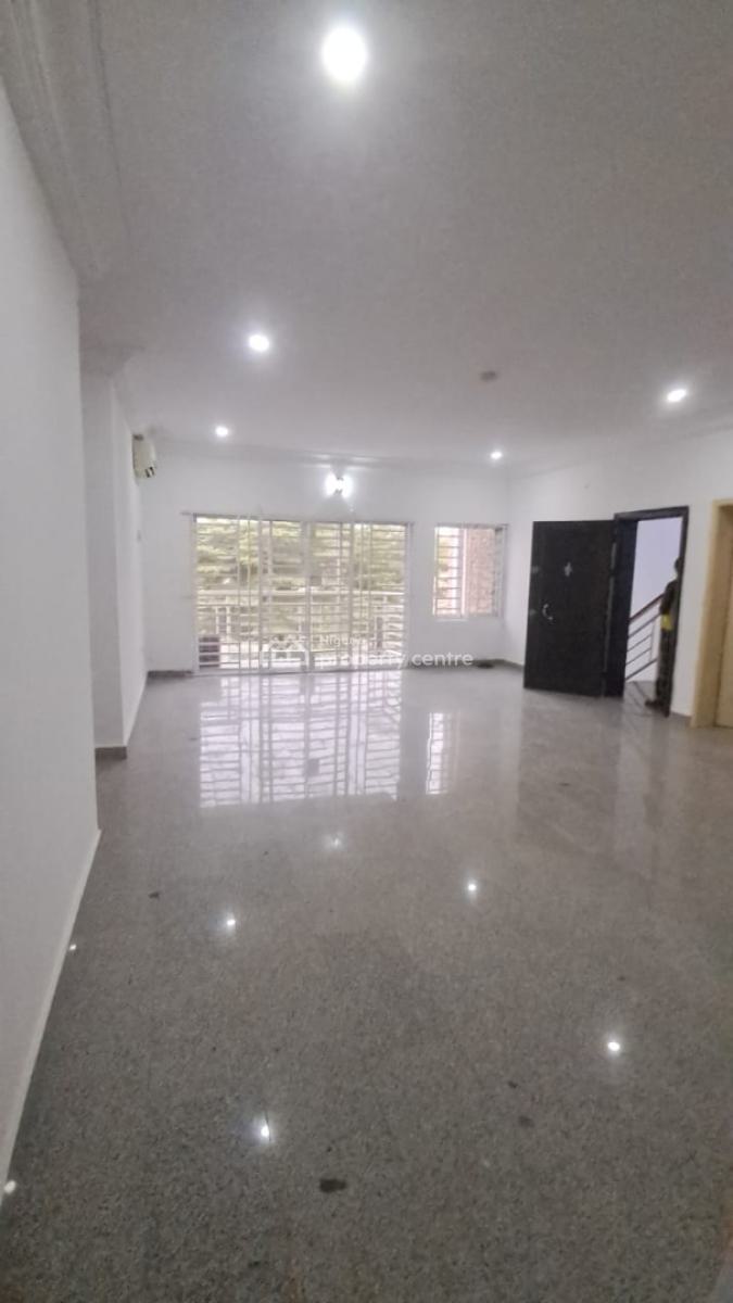 3 Bedroom Flat with Bq Available, Lekki Phase 1, Lekki, Lagos, Flat / Apartment for Rent