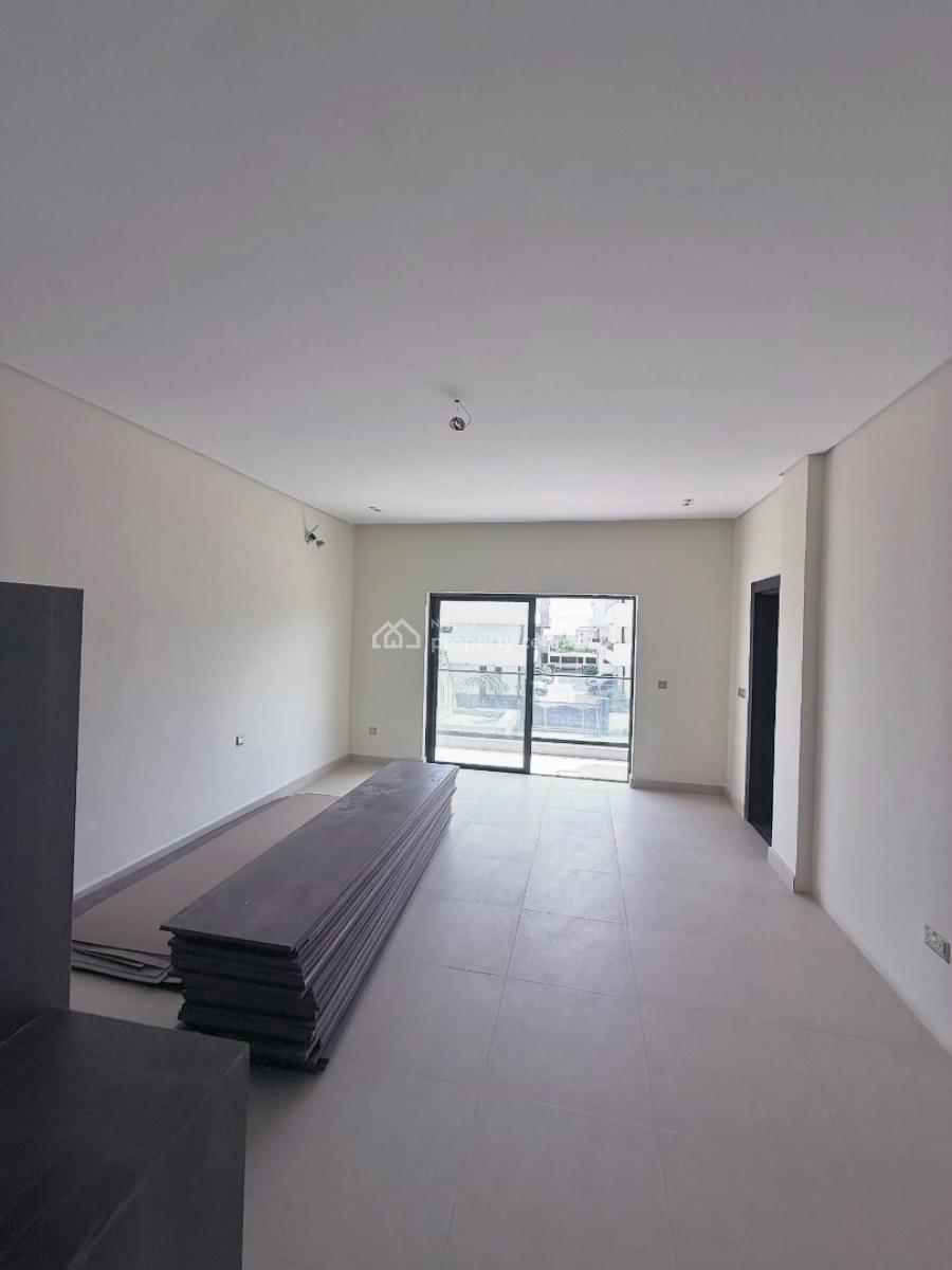 Massive 5 Bedroom Semi-detached Duplex with Bq, Diplomatic Zone, Katampe Extension, Katampe, Abuja, Semi-detached Duplex for Sale