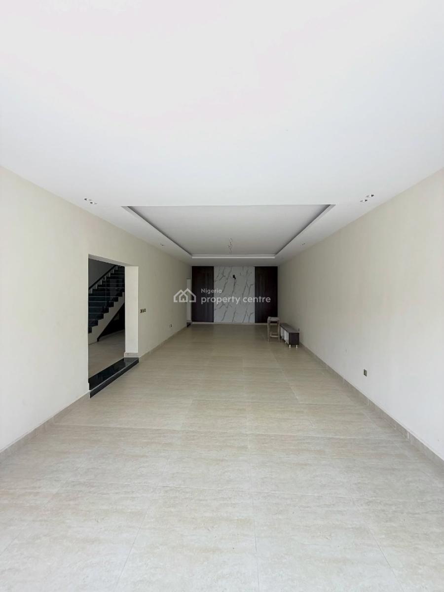 Massive 5 Bedroom Semi-detached Duplex with Bq, Diplomatic Zone, Katampe Extension, Katampe, Abuja, Semi-detached Duplex for Sale