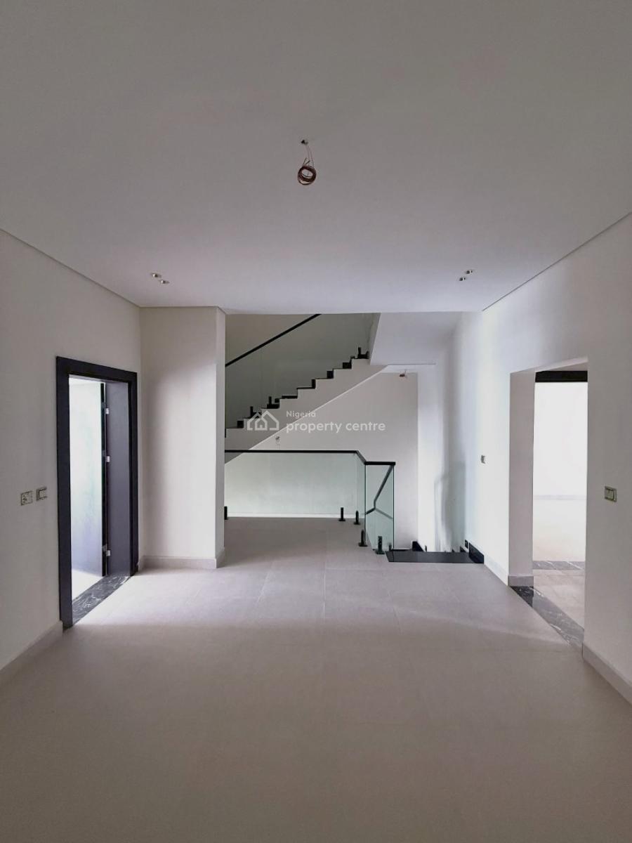 Massive 5 Bedroom Semi-detached Duplex with Bq, Diplomatic Zone, Katampe Extension, Katampe, Abuja, Semi-detached Duplex for Sale