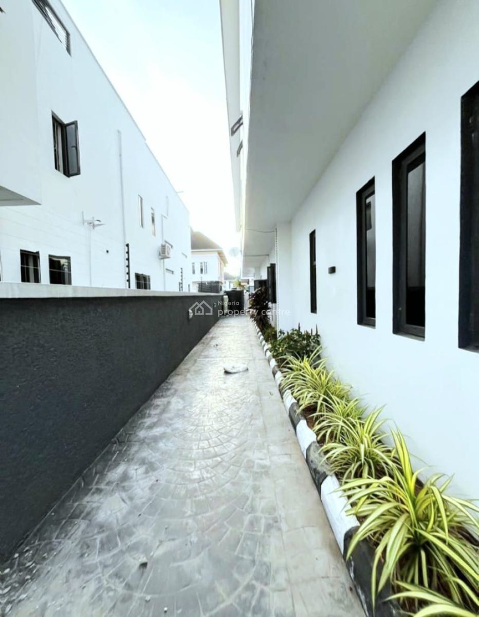 Spacious 5 Bedroom Luxury Detached Duplex, Pinnock Beach Estate, Osapa, Lekki, Lagos, Detached Duplex for Sale