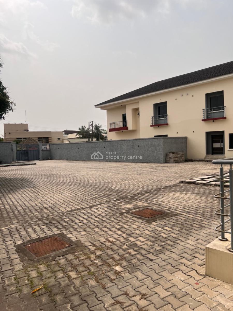 5 Bedroom Apartment, Lekki Phase One, Lekki Phase 1, Lekki, Lagos, Flat / Apartment for Rent