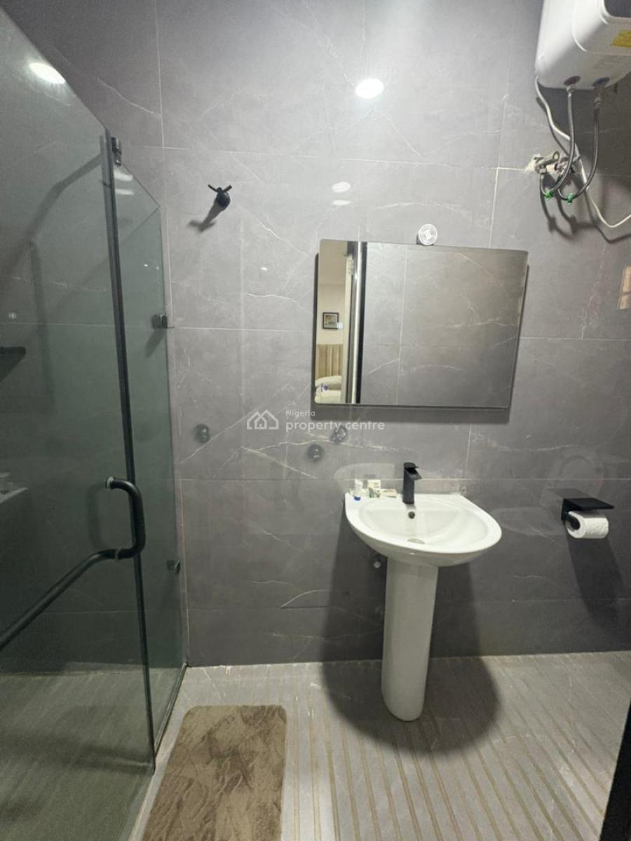 1 Bedroom Apartment -- Lekki, Ikate, Lekki, Lagos, Flat / Apartment for Rent