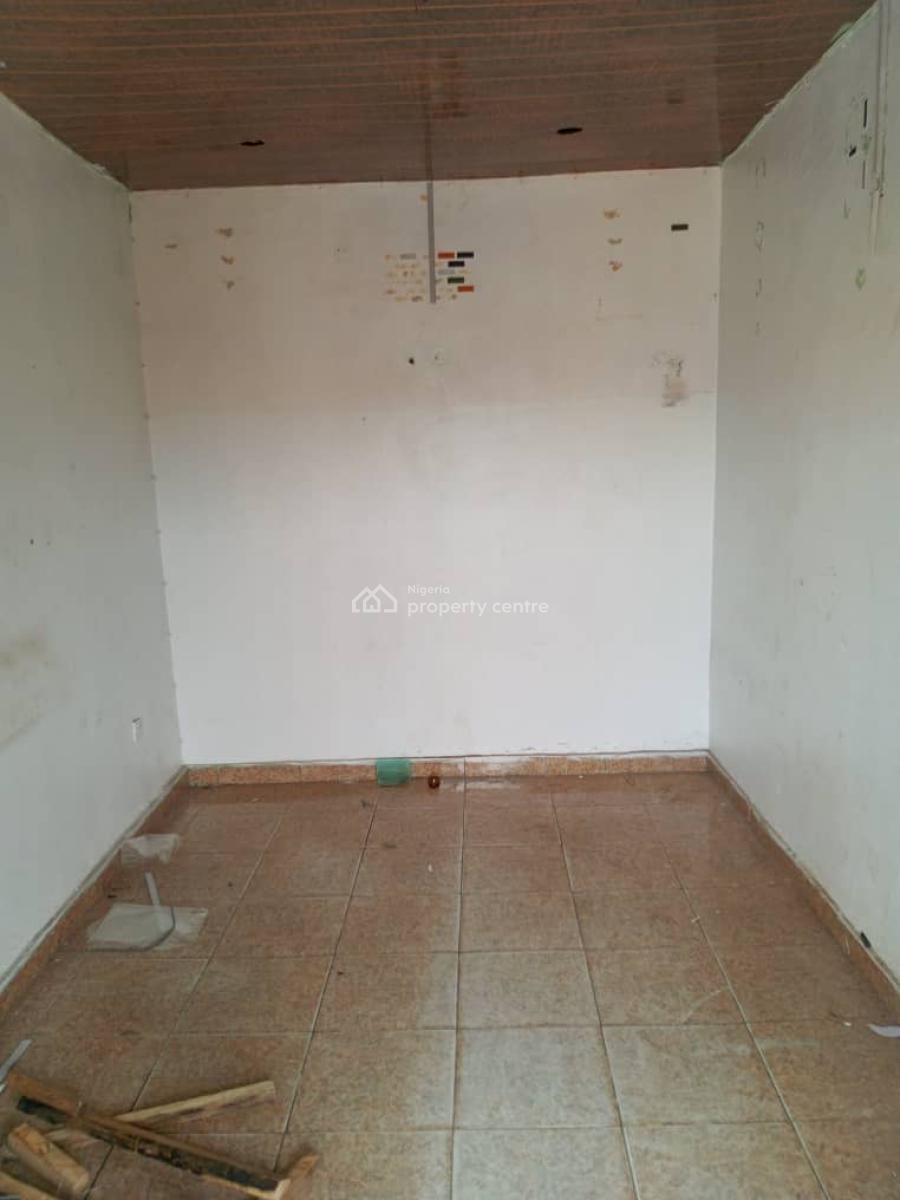 Mini Shop, Lakowe, Ajah, Lagos, Shop for Rent