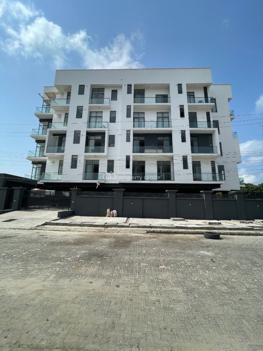 Luxurious 2 Bedroom, Off Admiralty Way, Lekki Phase 1, Lekki, Lagos, Flat / Apartment for Rent