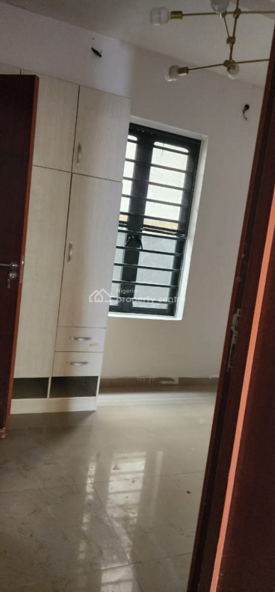 Well Maintained 4-bedroom Semi-detached Duplex with Bq, Orchid, Lekki, Lagos, Semi-detached Duplex for Rent