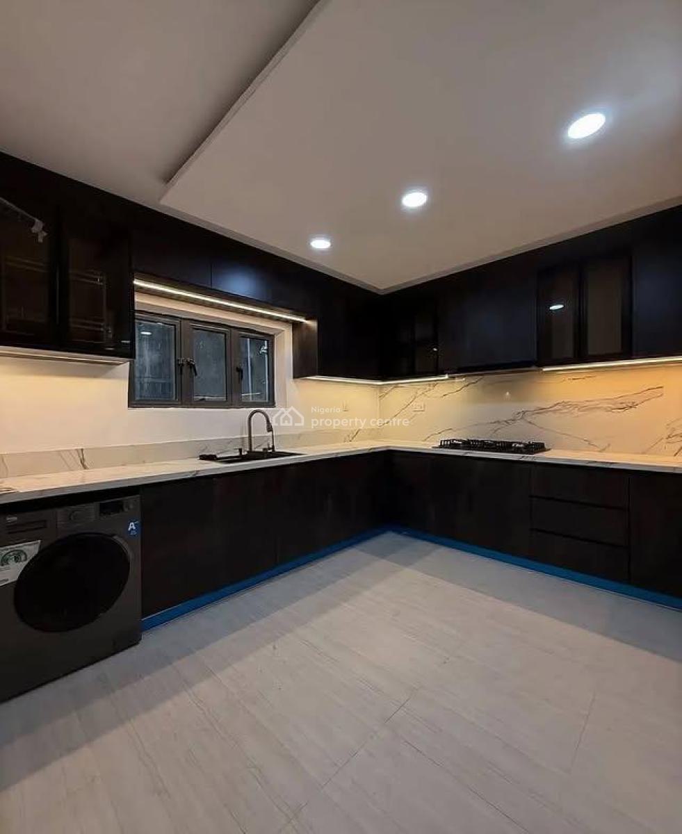 Fully Serviced 2 Bedroom Apartment with Pool, Elevator, Gym, Ikate, Lekki, Lagos, Block of Flats for Sale