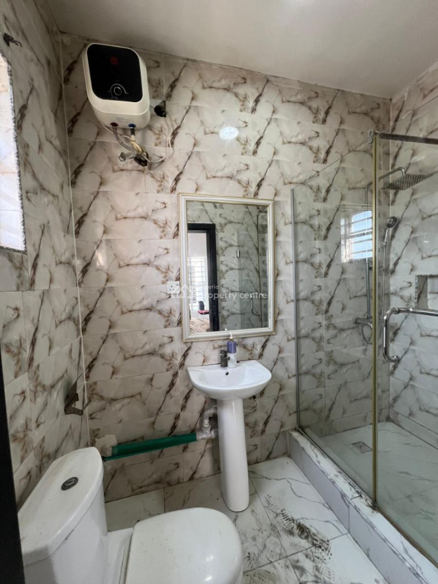 Spacious Semi Master Bedroom with Open Plan Kitchenette, Roxbury Estate, Ikota, Lekki, Lagos, Flat / Apartment for Rent