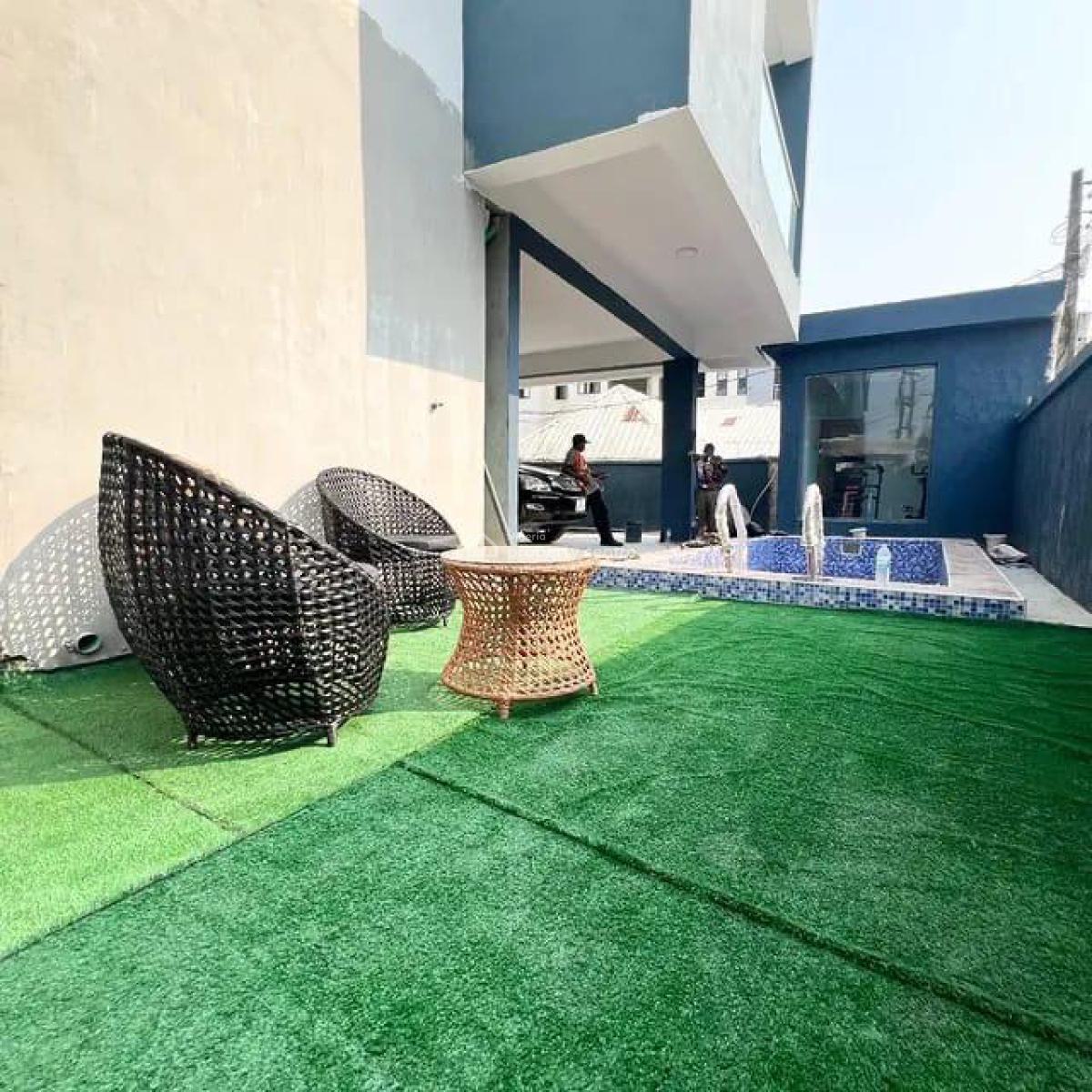 Fully Serviced 2 Bedroom Apartment with Gym,s Pool, Security Post, Ikate, Lekki, Lagos, Block of Flats for Sale