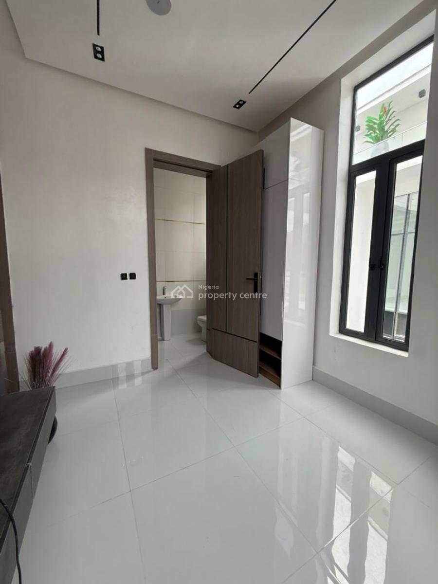 Spacious 5-bedroom Fully Detached Duplex with Pool Bq, Chevron Toll Gate, Lekki, Lagos, Detached Duplex for Sale