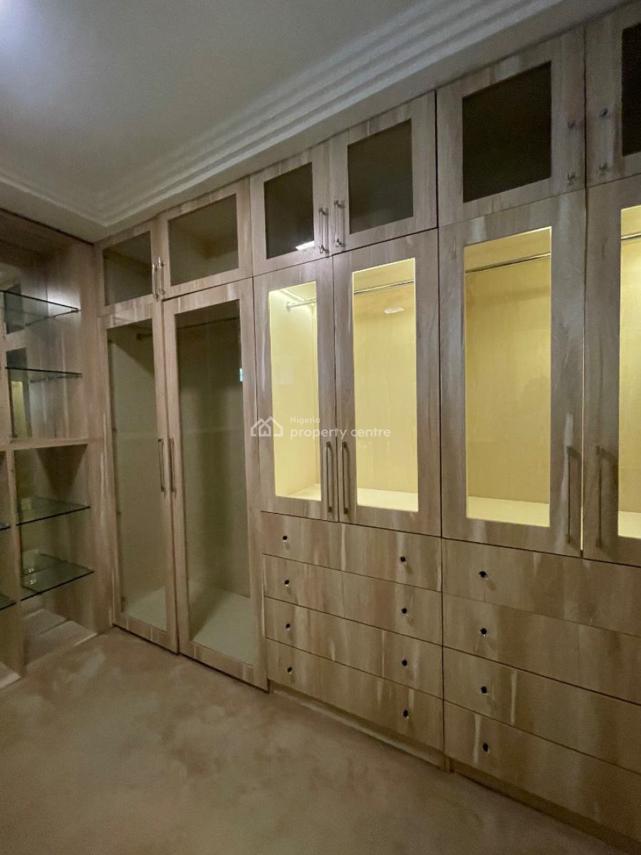 Fully Serviced, Fully Furnished Spacious 2 Bedroom Apartment with Bq., Parkview Estate, Parkview, Ikoyi, Lagos, Flat / Apartment for Rent