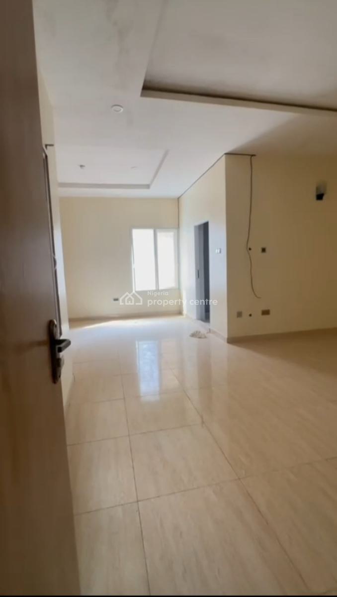 4bedrooms Terrace Duplex, Tarred Road, Guzape District, Abuja, Terraced Duplex for Rent