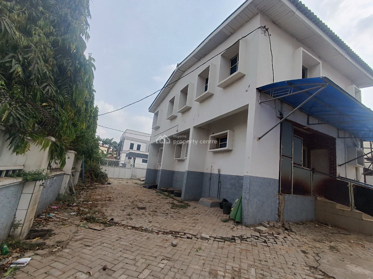 5bedroom Semi Detached Duplex, Wuse, Abuja, Office Space for Rent