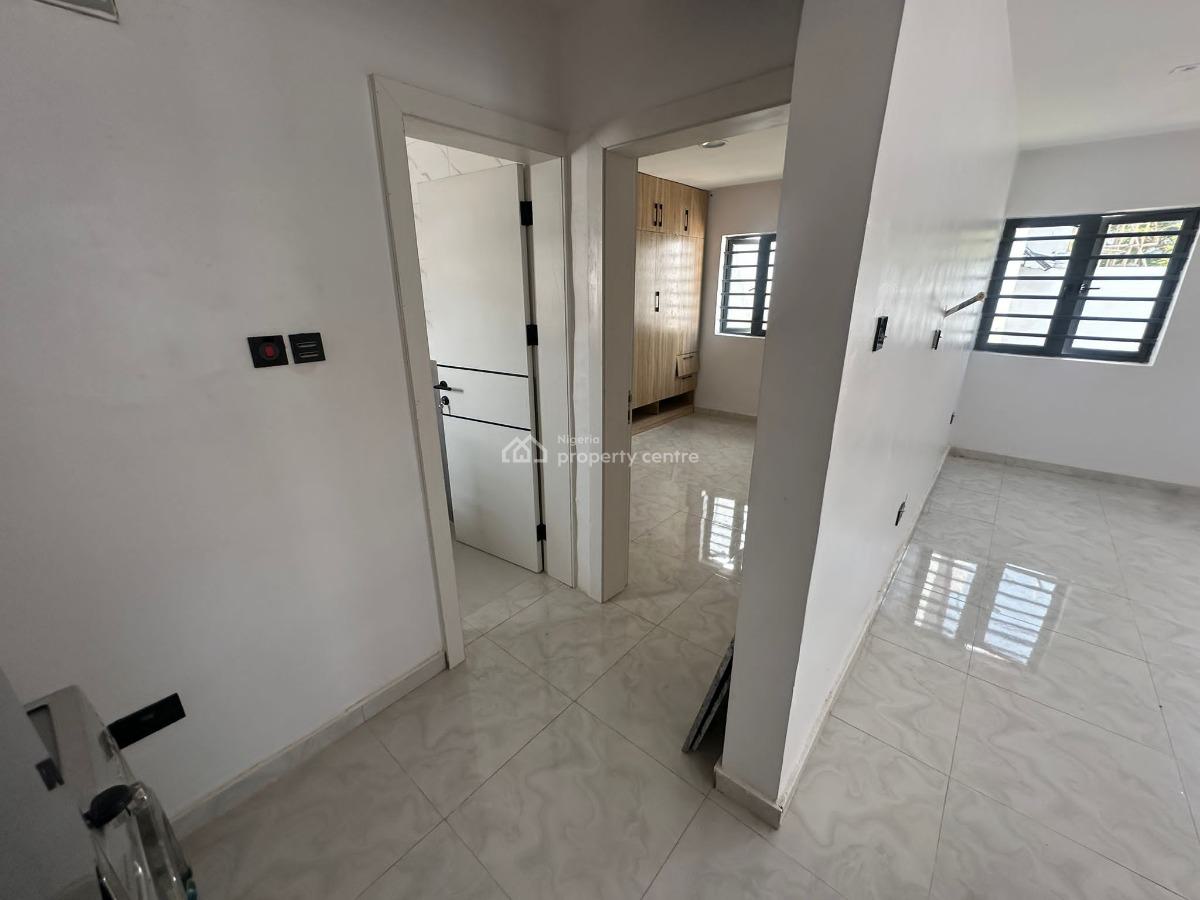 One Bedroom Apartment  with Open Kitchen Available, Ikate Lekki, Lekki, Lagos, Flat / Apartment for Rent