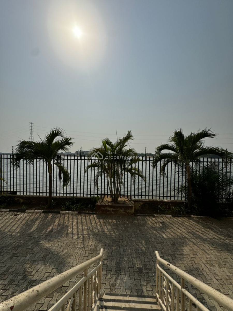 3 Bedrooms Apartment, Lekki Phase 1, Lekki, Lagos, Flat / Apartment for Rent