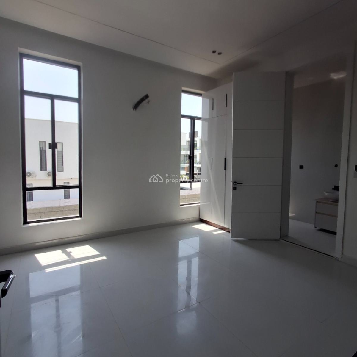 Five Bedrooms Fully Detached Duplex, Chevron, Lekki, Lagos, Detached Duplex for Sale