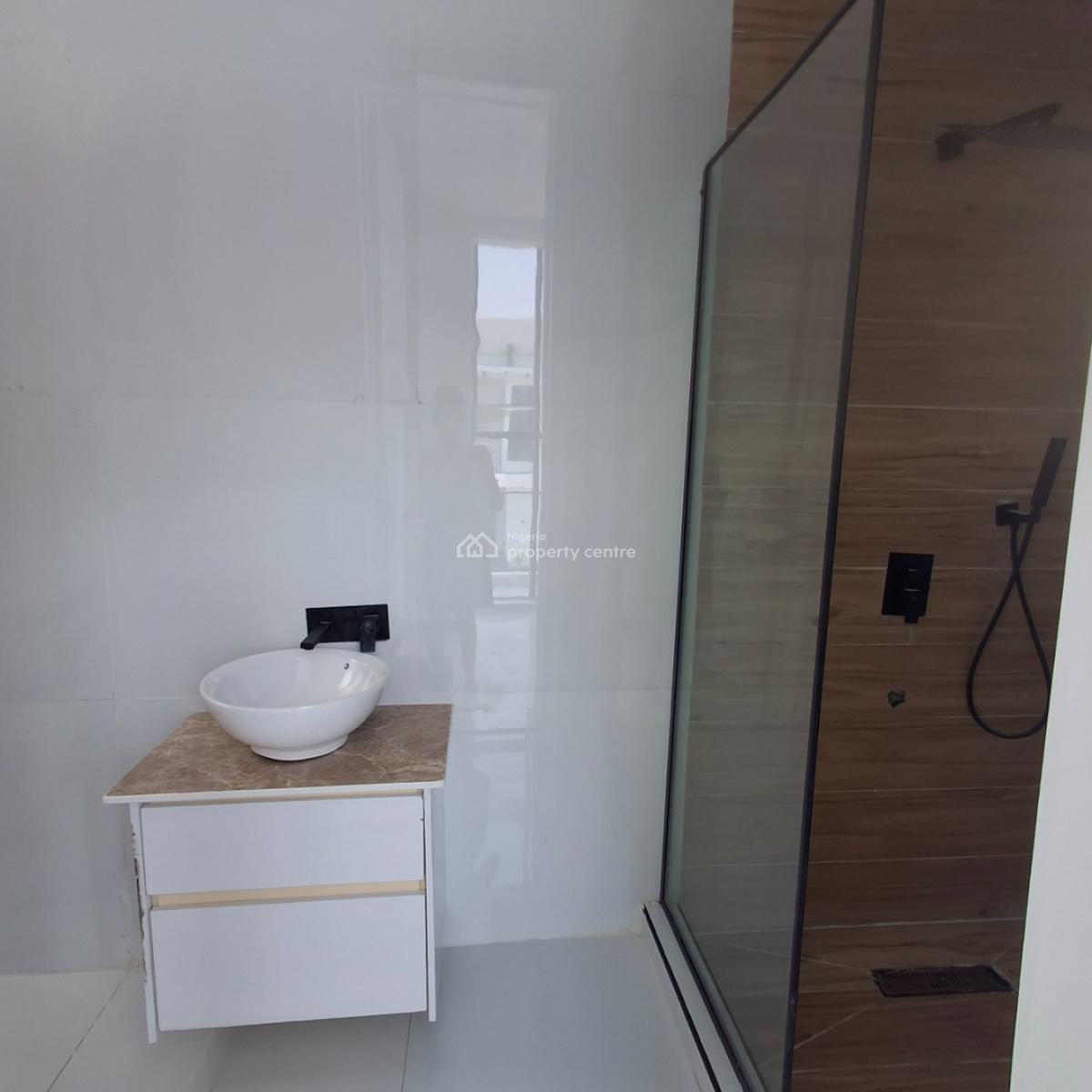 Five Bedrooms Fully Detached Duplex, Chevron, Lekki, Lagos, Detached Duplex for Sale