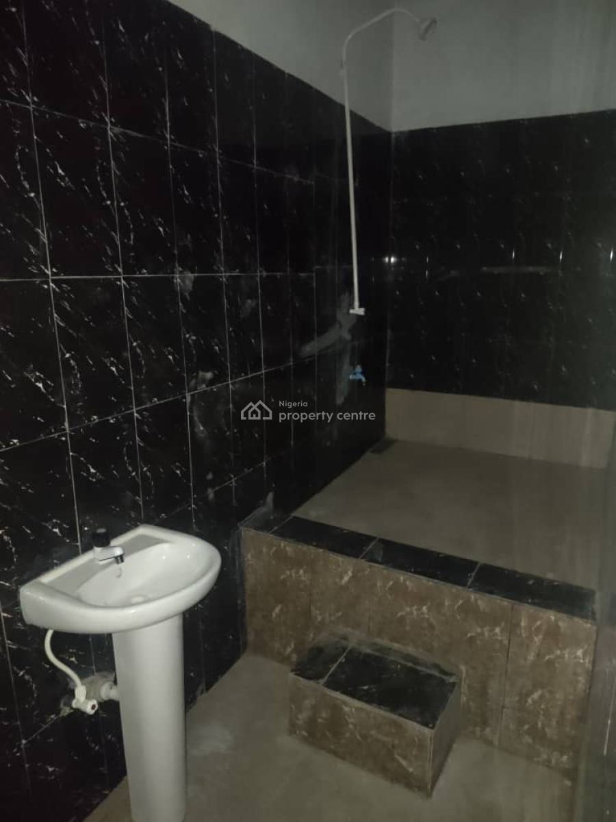 Two Bedrooms Flat in a Serene Estate, Valley View Estate, Ibeshe, Ikorodu, Lagos, Flat / Apartment for Rent