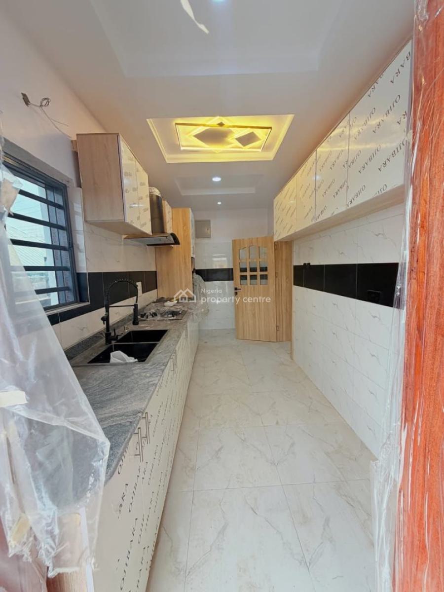 Exquisite 4 Bedroom Semi Detached Duplex with Bq in Serene Environment, Gra Phase 1, Magodo, Lagos, Semi-detached Duplex for Sale