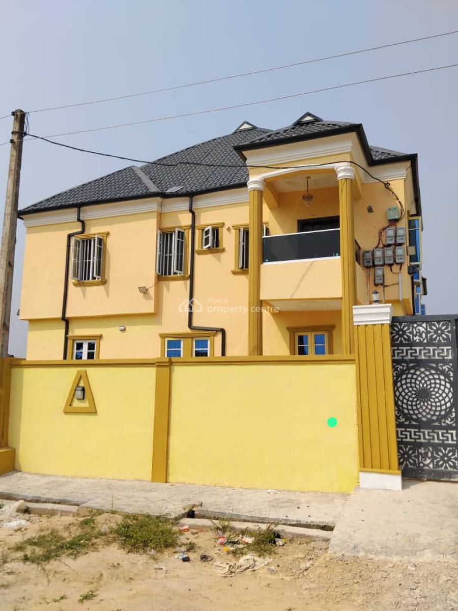 Standard 2bedroom Blocks of Flat, Baiyeku Ikorodu, Igbogbo, Ikorodu, Lagos, Flat / Apartment for Sale