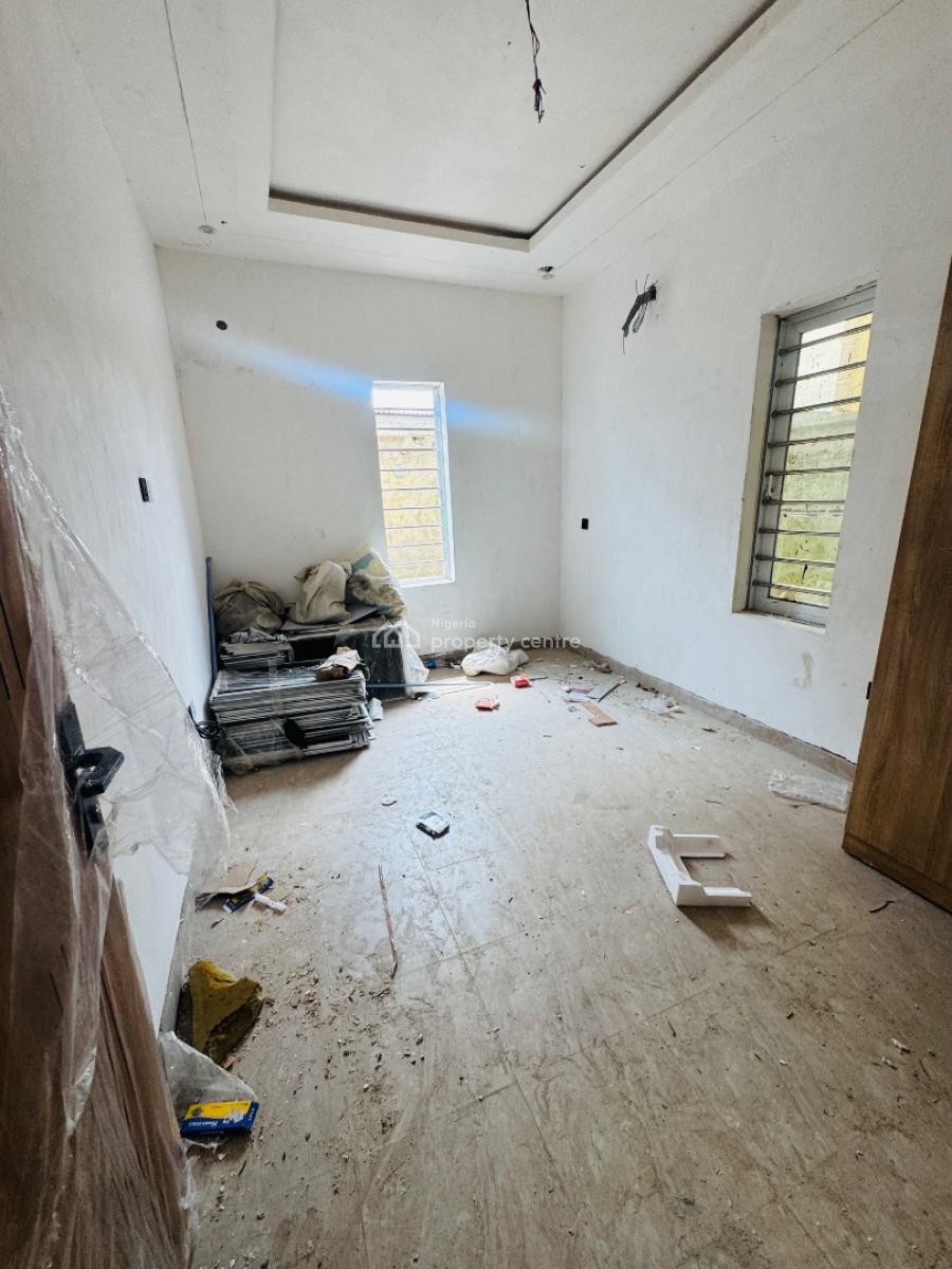 Nicely Built 2 Bedroom Apartment, Gbagada, Lagos, Block of Flats for Sale