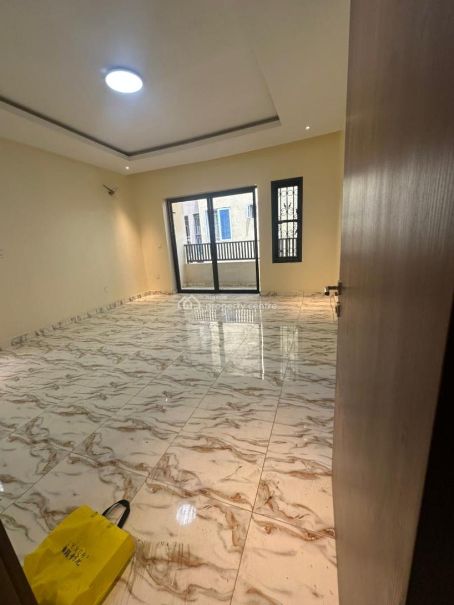 4bedrooms Terrace Duplex, Tarred Road, Guzape District, Abuja, Terraced Duplex for Rent